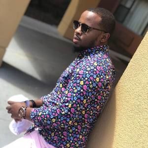 Meet your Posher, Chaise